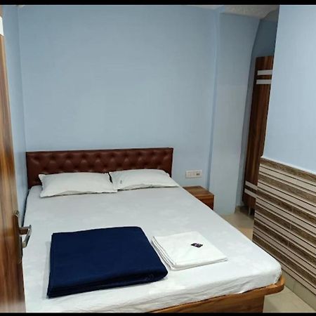 Kamal Lodge Kolkata Eksteriør bilde